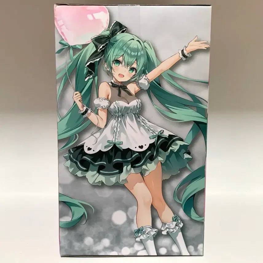 [BUNJANG] Hatsune Miku AMP+ 2025 Birthday Figure / 하츠네 미쿠 AMP+ 2025 생일 버스데이 피규어