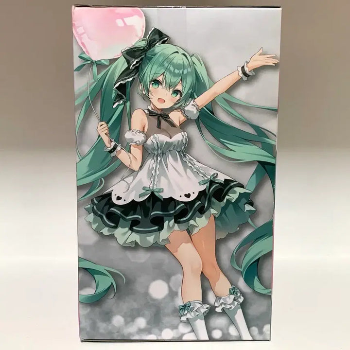 [BUNJANG] Hatsune Miku AMP+ 2025 Birthday Figure / 하츠네 미쿠 AMP+ 2025 생일 버스데이 피규어