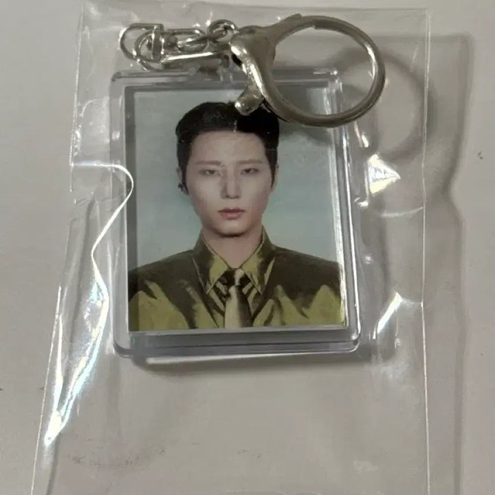 [BUNJANG] DAY6 Young K Youngest Special Edition Keyring / 데이식스 영케이 영기스트 특전 키링 미개봉