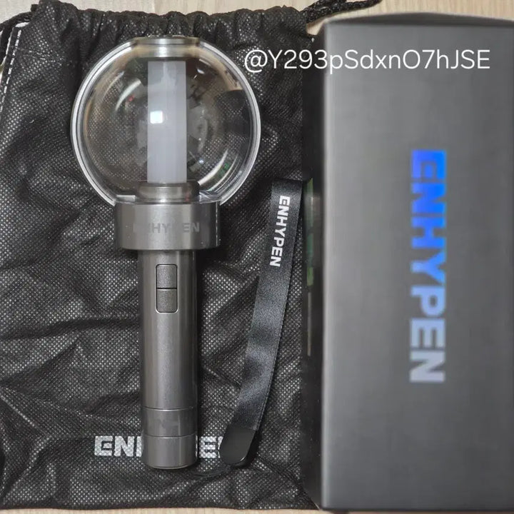 [BUNJANG] ENHYPEN Engene Bong Version 1 / 엔진봉 버전 1