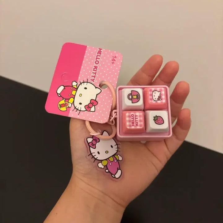 [BUNJANG] Hello Kitty Keycap Keyring / 헬로키티 키캡 키링