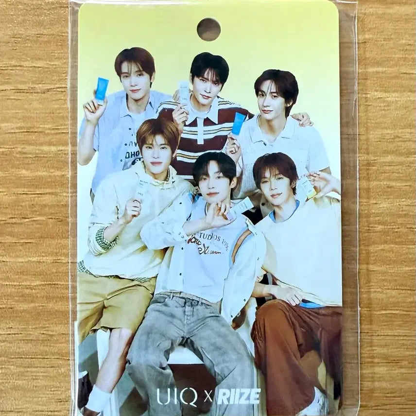 [BUNJANG] RIIZE EUYIK Popup Cooling Station UV Test Card Keychain (Sealed) / (미개봉) 라이즈 유이크 팝업 쿨링충전소 UV 자외선 테스트 카드 키링 양도