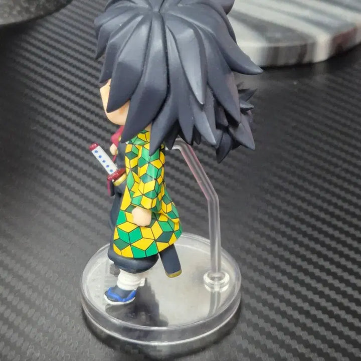 [BUNJANG] Bandai Demon Slayer Tomioka Giyu Figure / 반다이 미니 귀멸의 칼날 토미오카 기유 피규어
