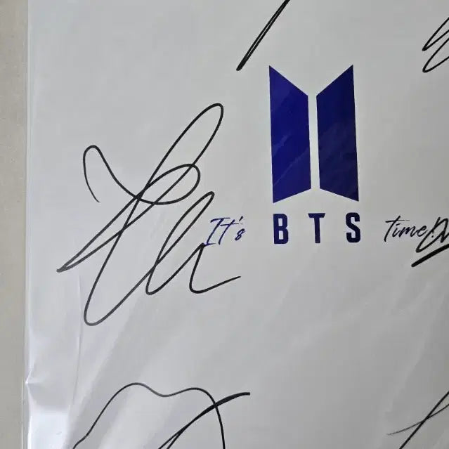 [BUNJANG] BTS Autographed Special Photobook / 방탄소년단 친필싸인 스페셜 포토북 (BTS)