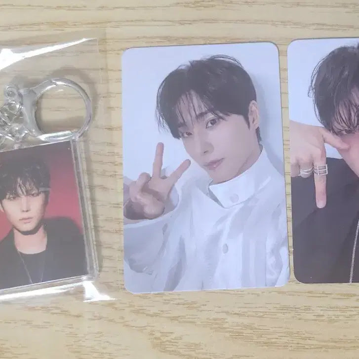 [BUNJANG] DAY6 Young K Album Photocard Keyring Bundle Set / 일괄) 데이식스 영케이 앨범 포카 키링