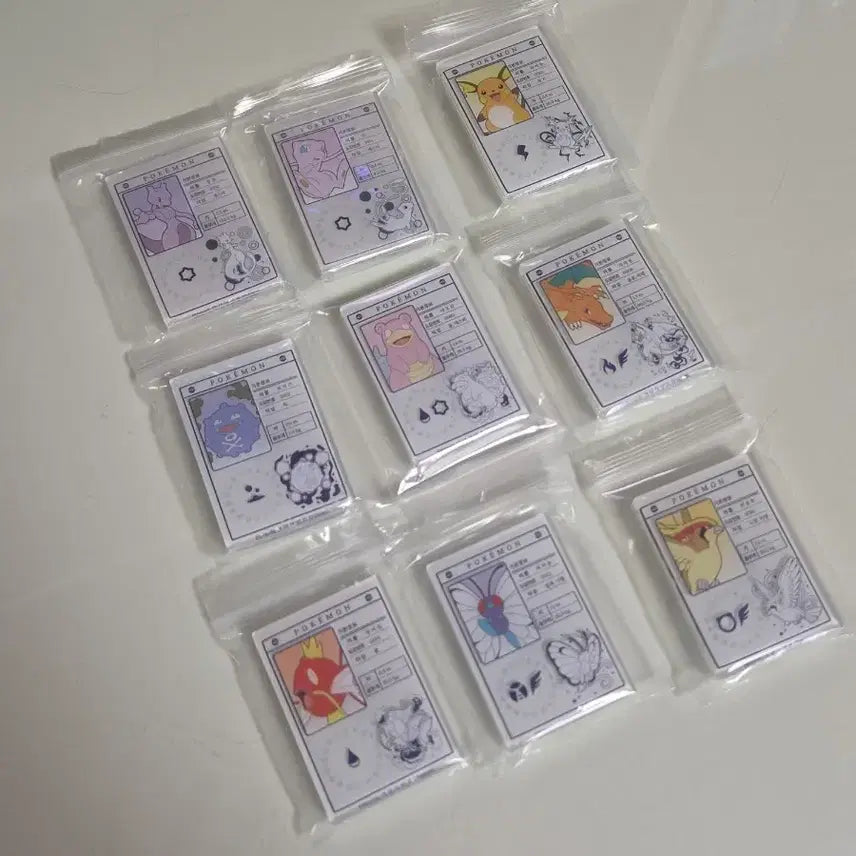 [BUNJANG] Lotteeria Pokémon Magnets (Raichu, Magikarp, Charizard, Slowbro) / 롯데리아 포켓몬 마그넷(라이츄,잉어킹,리자몽,야도란)