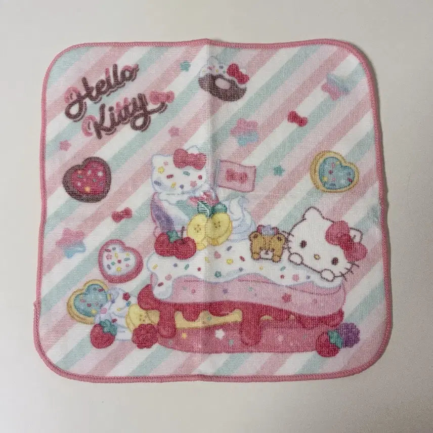 [BUNJANG] Hello Kitty Cake Handkerchief Pink / [새상품] 헬로키티 케이크 손수건 핑크
