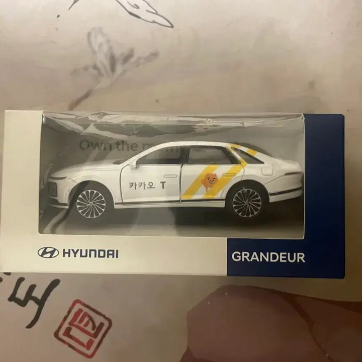 [BUNJANG] 1/38 Scale Kakao Taxi Grandeur GN7 Diecast Model Car / 1/38 카카오 택시 그랜저 GN7 다이캐스트 모형자동차 피규어
