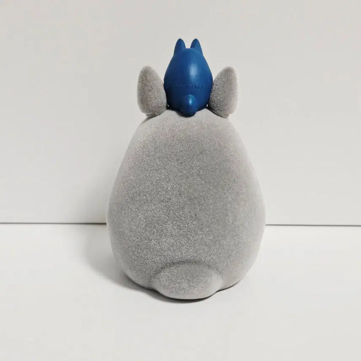 [BUNJANG] Donguri Republic Totoro Flocked Gacha Chuu-Totoro / 지브리 동구리공화국 토토로 플로키 가챠 중토토로