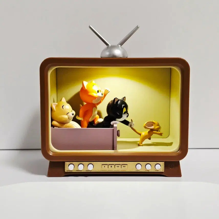 [BUNJANG] 52Toys Tom and Jerry Classic Moments TV Season 2 Triplets Disturbance Figure Night Light / 52토이즈 톰과제리 클래식 모먼트 tv 시즌2 세 쌍둥이 소동 피규어 무드등