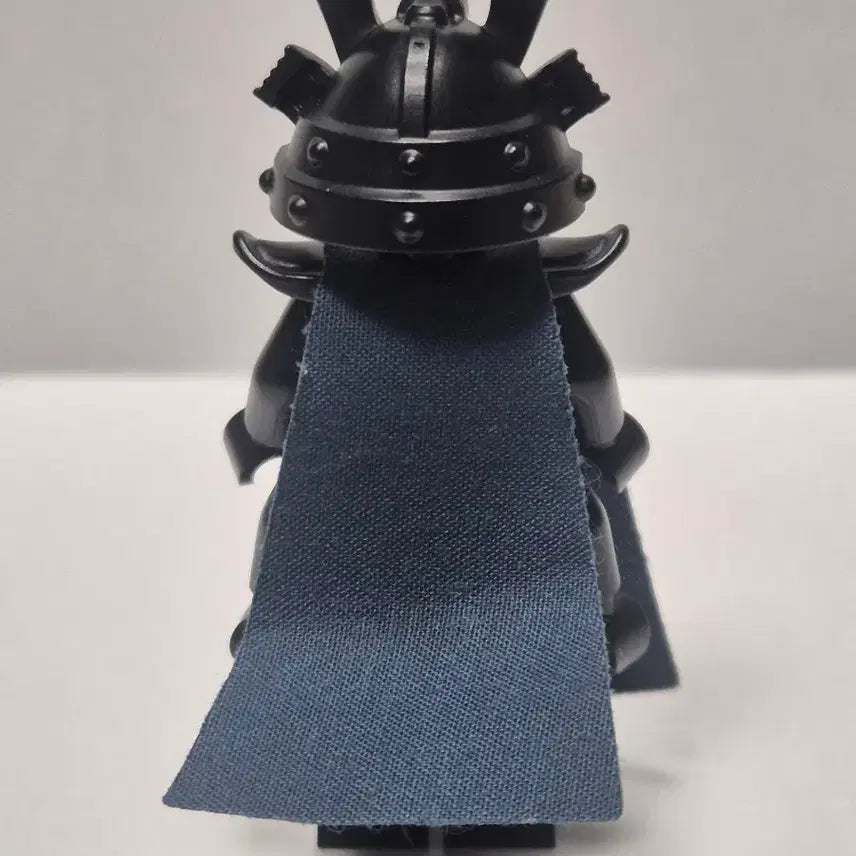 [BUNJANG] LEGO Ninjago Movie Lord Garmadon Minifigure (70612) / 레고 닌자고 무비 제왕 가마돈 미니피규어 (70612)