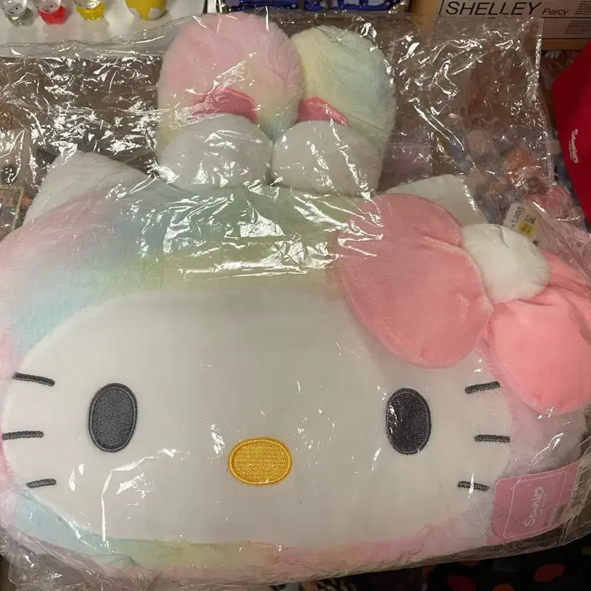 [BUNJANG] Sanrio Hello Kitty Pastel Rainbow Plush Cushion / 산리오 헬로키티 파스텔 무지개 인형쿠션