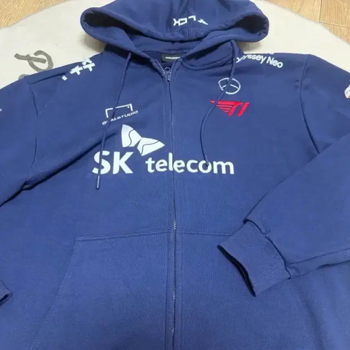 [BUNJANG] T1 2023 MSI Hooded Zip-Up (XL) / [XL] t1 티원 2023 msi 후드집업 노마킹