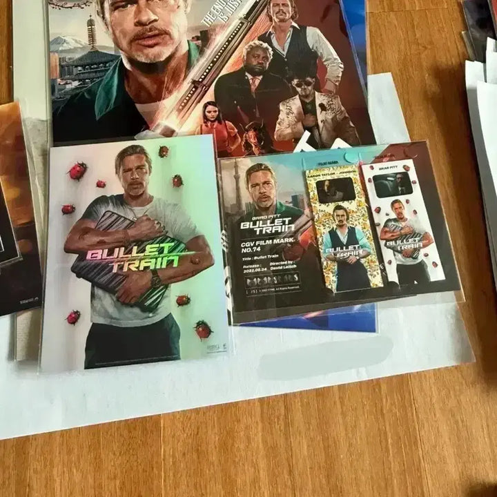 [BUNJANG] Bullet Train Super 4D Poster / 불릿트레인 수퍼 4D 포스터 롯데시네마 특별관 포스터 아이맥스 4dx스크린엑스필름마크아트카드스페셜티켓 브래드피트 영화