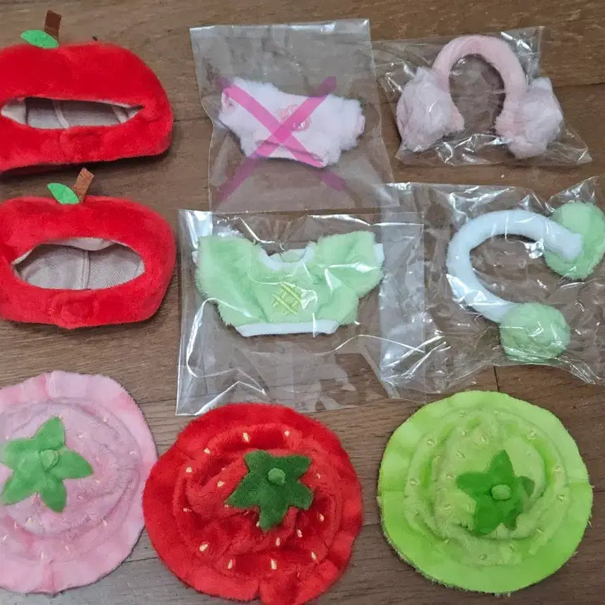 [BUNJANG] 10cm Doll Melon &amp; Strawberry Outfit Set / 토르 10cm 솜인형 과일 의상 세트