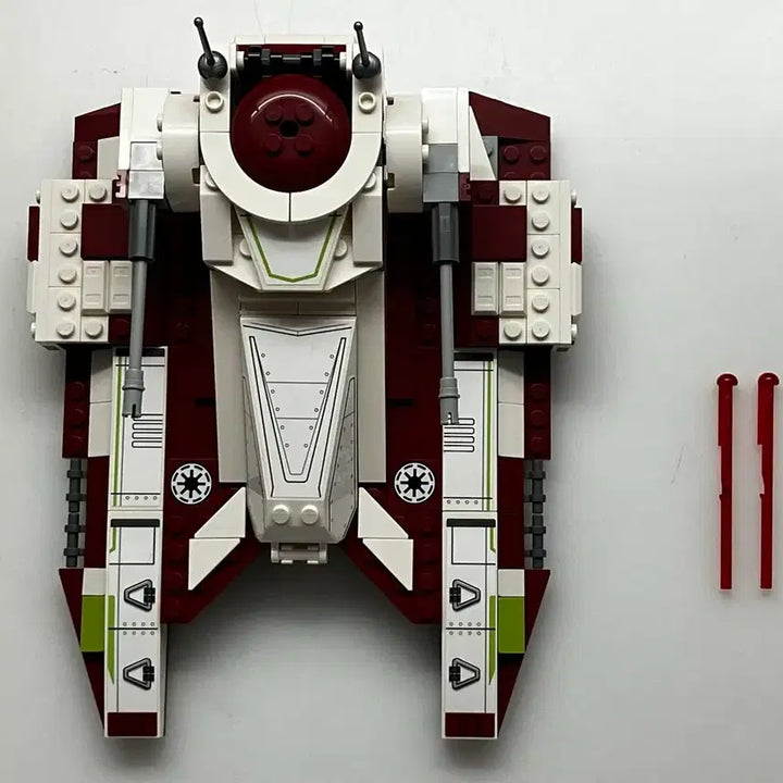 [BUNJANG] LEGO Star Wars 75316 Mandalorian Starfighter &amp; 75342 Republic Fighter Tank (Incomplete Set) / 레고 스타워즈 단품 75316 만달로리안 스타파이터 &amp; 75342 공화국 파이터 탱크