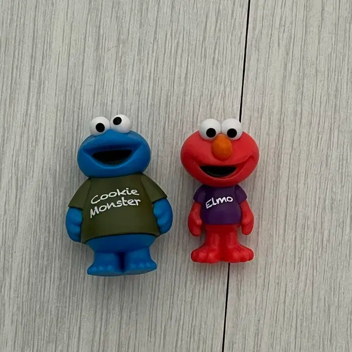 [BUNJANG] Elmo &amp; Cookie Monster Figures (Set) / 엘모 &amp; 쿠키몬스터 피규어