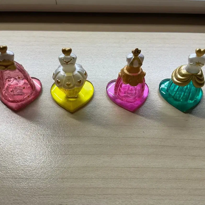 [BUNJANG] Priprism Stone Jewelry Dress Case Rare Gacha / 프리즘스톤 쥬얼리 드레스병 희귀 가챠 매물