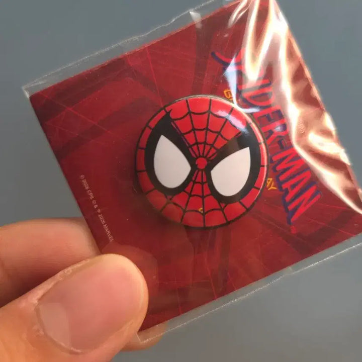 [BUNJANG] Spider-Man Error Pin Badge / 스파이더맨 오류 핀 뱃지