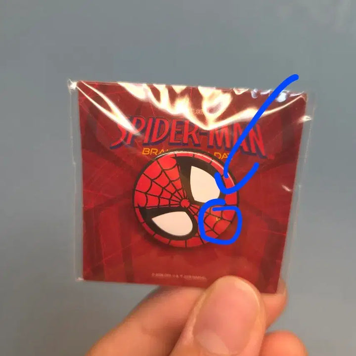 [BUNJANG] Spider-Man Error Pin Badge / 스파이더맨 오류 핀 뱃지