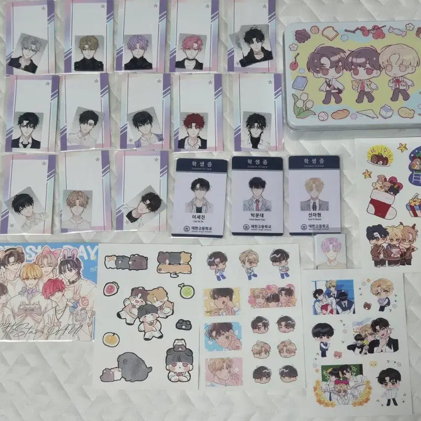 [BUNJANG] Debut or Die Goods Bundle Set (Keyring, Postcard, Photocard, Sticker, Memo Pad) / 데못죽 키링, 엽서, 포카, 스티커, 메모지 등 굿즈 일괄