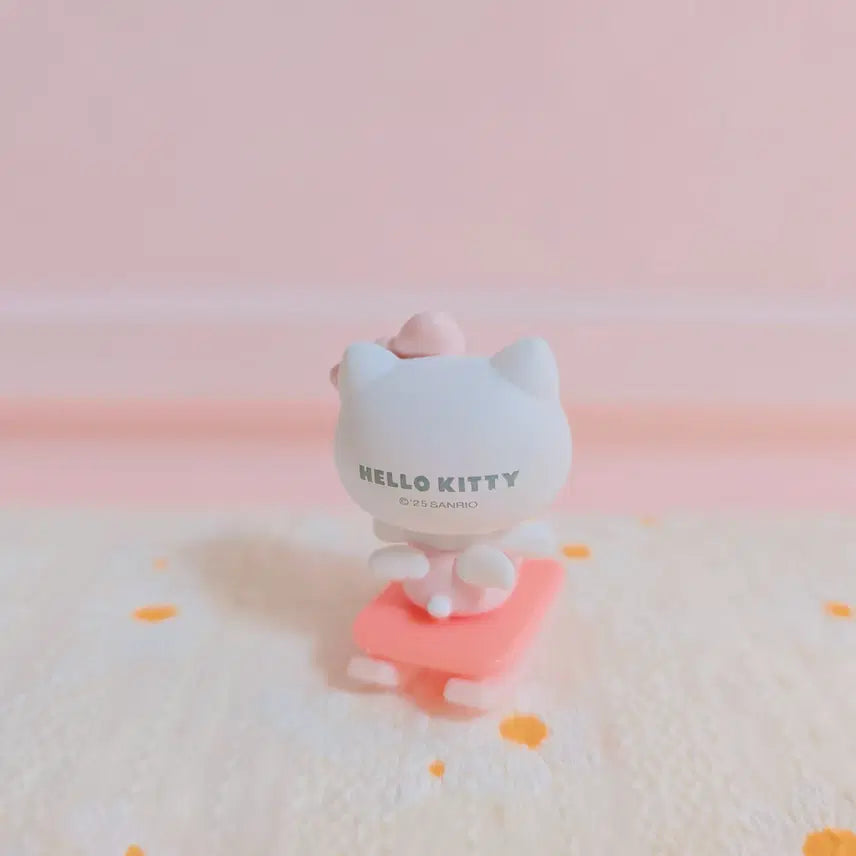 [BUNJANG] Sanrio Genuine Baby Angel Kitty Rocking Horse Figure / 산리오정품)베이비 엔젤키티 흔들목마 피규어