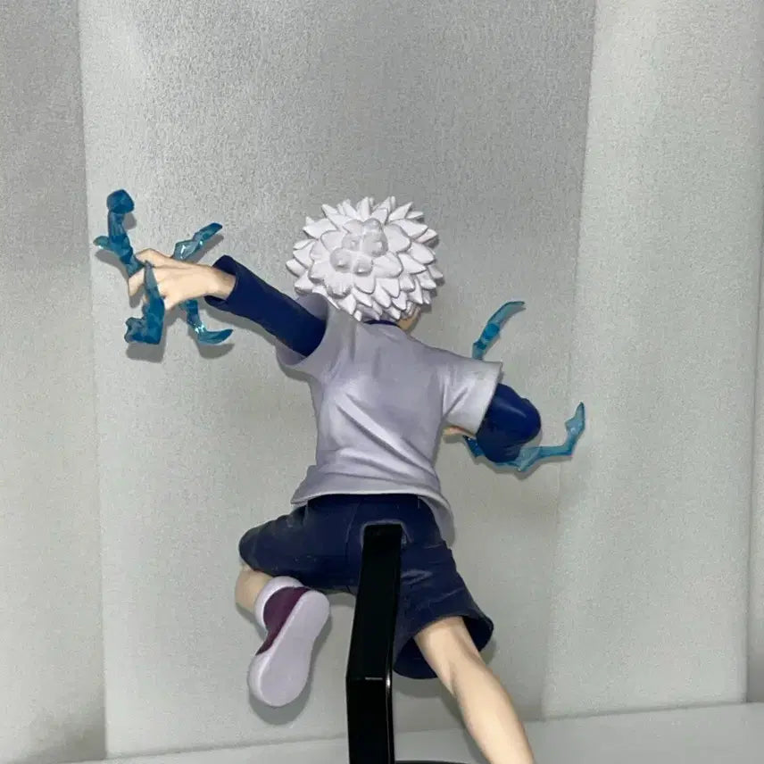 [BUNJANG] Hunter x Hunter Killua Figure, Illumi Clo-Acrylic, and License Card Set / 헌터x헌터이르미 클로로 아크릴 헌터헌터 라이센스