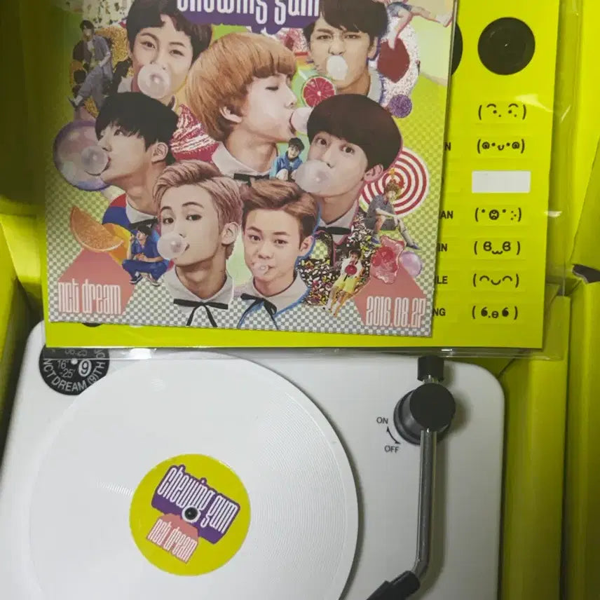 [BUNJANG] NCT DREAM 9th Anniversary Turntable Bluetooth Speaker / 엔시티드림 9주년 턴테이블 블루투스 스피커