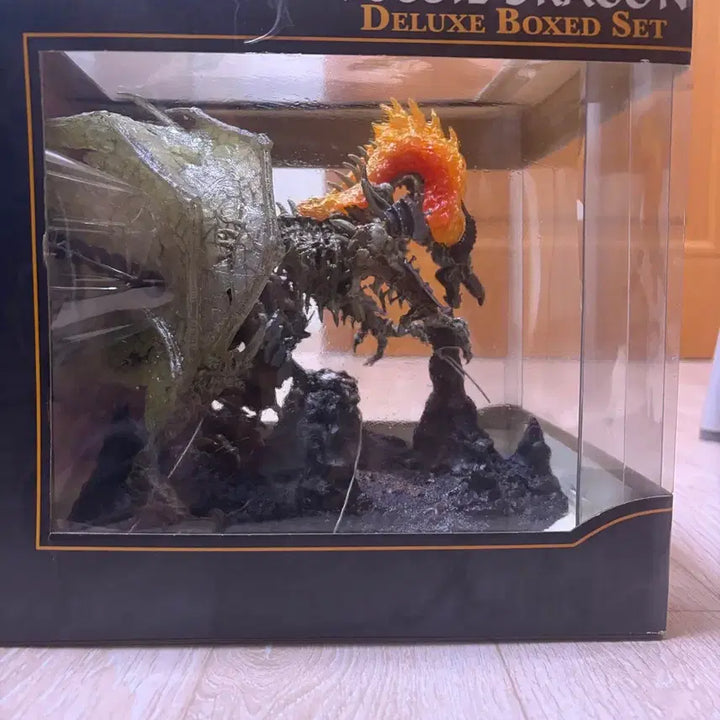 [BUNJANG] McFarlane Toys Dragon Fausal Dragon Deluxe Box Set Figure / 맥팔레인 드래곤 포실 드래곤 디럭스 박스 세트 피규어