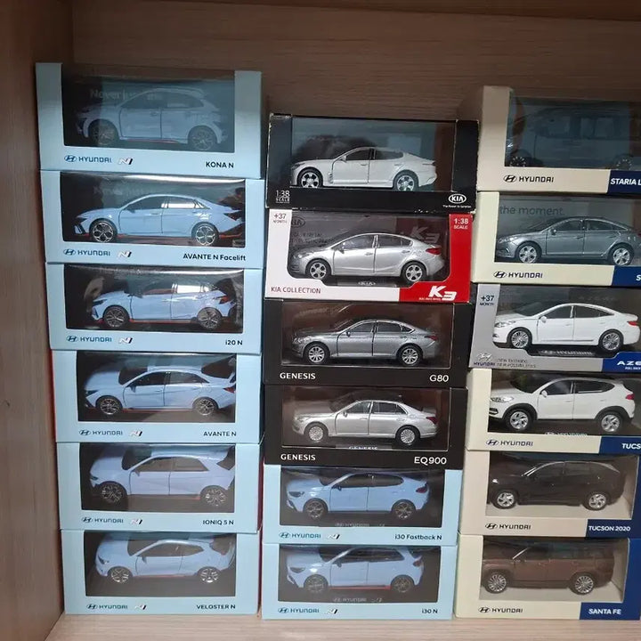 [BUNJANG] Hyundai &amp; Kia Diecast Car Collection Bundle (44 Units) / (1:38)현대자동차/기아자동차 미니카 다이캐스트 44대 일괄