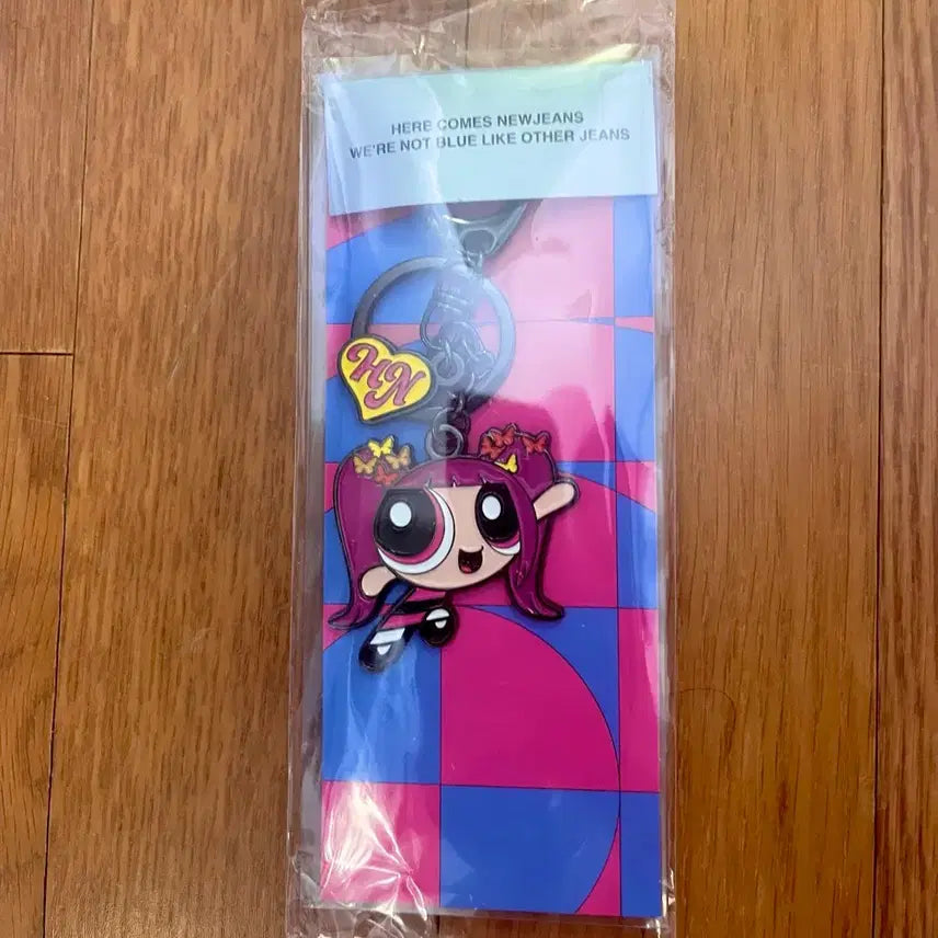 [BUNJANG] NewJeans Hanni Powerpuff Girls Metal Keyring (Sealed) / 미개봉)뉴진스 하니 파워퍼프걸 메탈 키링