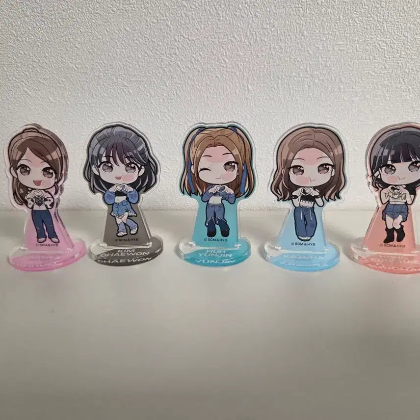 [BUNJANG] LE SSERAFIM Acrylic Gacha Full Set Bundle / (개봉전시품)르세라핌 아크릴 가챠 전종 일괄