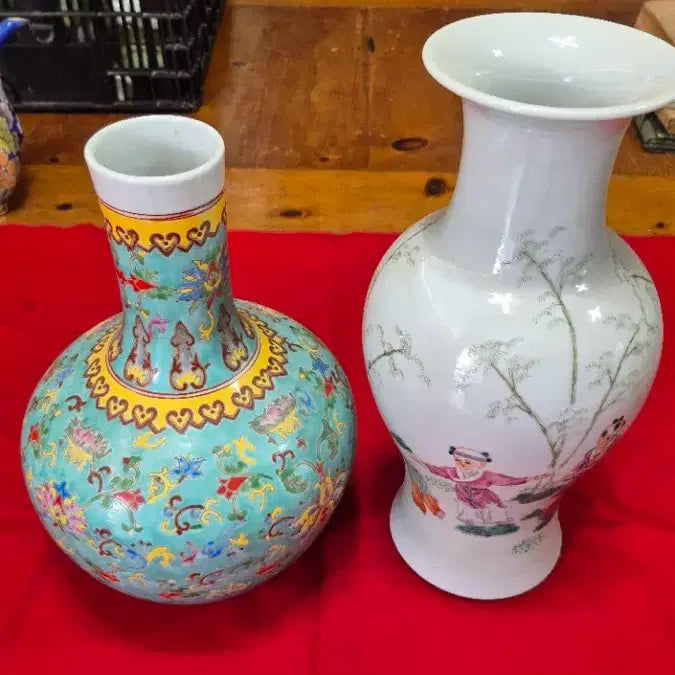 [BUNJANG] Chinese Enamel Porcelain Decorative Vases (Set of 2) / 중국 분채 도자기 2병