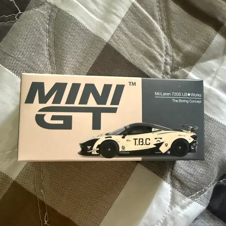 [BUNJANG] Mini GT McLaren 720S LB Works Baby Concept Model / 미니지트 맥라렌 720S LB Works 베이비 컨셉