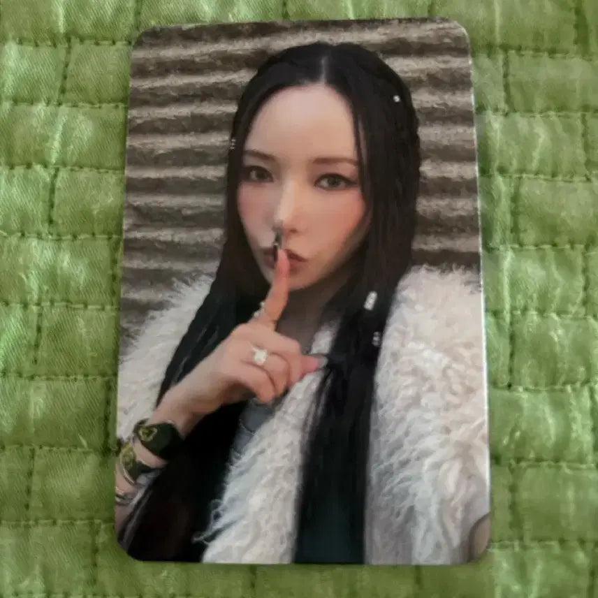 [BUNJANG] KARD Official Photocard Jiwoo / KARD 공방포카 전소민 혼성그룹 비엠 BM 제이셉 전지우