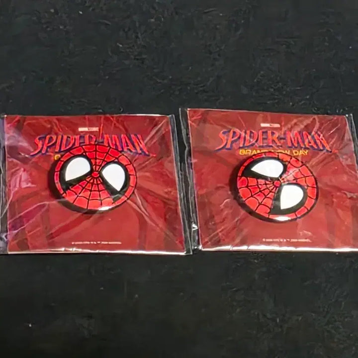 [BUNJANG] Spider-Man Brand New Day Week 1 Weekend Pin Badge Set (2 Pins) / 스파이더맨 브랜드뉴데이  핀뱃지