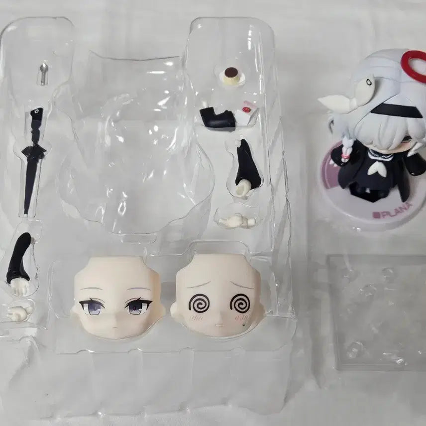 [BUNJANG] Blue Archive PRANA Nendoroid (Opened) with Bonus / 블루아카이브 프라나 넨도로이드 특전포함 개봉품