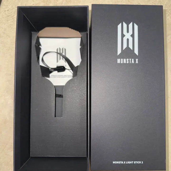 [BUNJANG] MONSTA X Official Lightstick Ver. 2 / 몬스타엑스 공식 응원봉 라이트스틱 2