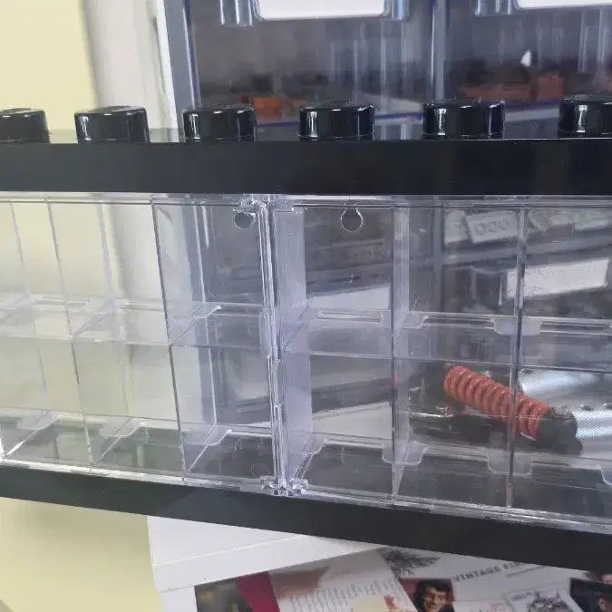[BUNJANG] LEGO Minifigure 16-Compartment Storage Display Case / 레고 미피 16칸 보관함 진열장 진열대