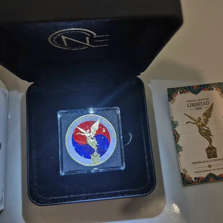 [BUNJANG] Limited Edition 1oz Silver Coin - Libertad Taeguk &amp; Dancheong Designs / 109개 한정판) 한국의 유산 리버타드 태극,단청 1온스 은화