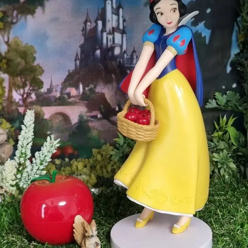 [BUNJANG] Disney Ichiban Kuji Rapunzel &amp; Snow White Figure Bundle / 디즈니 제일복권 라푼젤 백설공주 피규어 일괄
