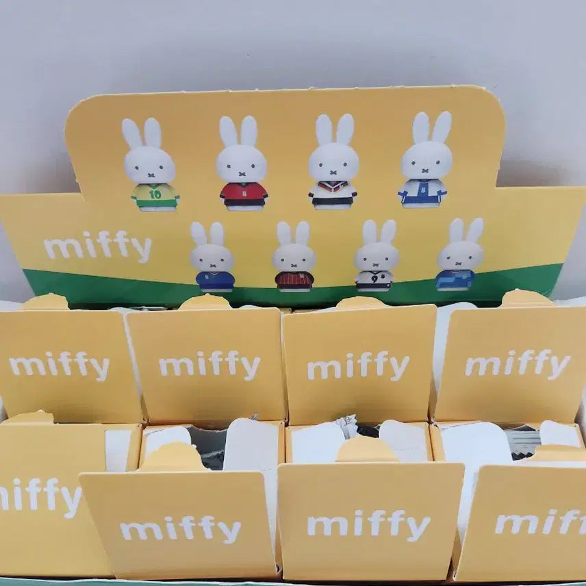 [BUNJANG] Miffy Soccer Figure Set / 미피 축구 피규어 세트