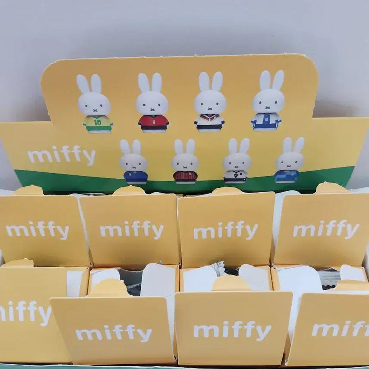 [BUNJANG] Miffy Soccer Figure Set / 미피 축구 피규어 세트