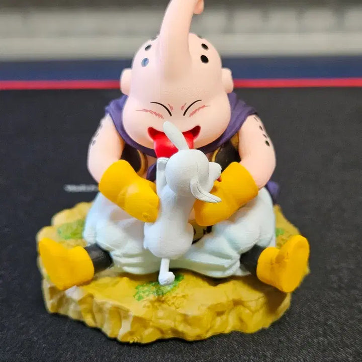[BUNJANG] Dragon Ball Majin Buu Figure / 드래곤볼 마인부우 피규어 팝니다