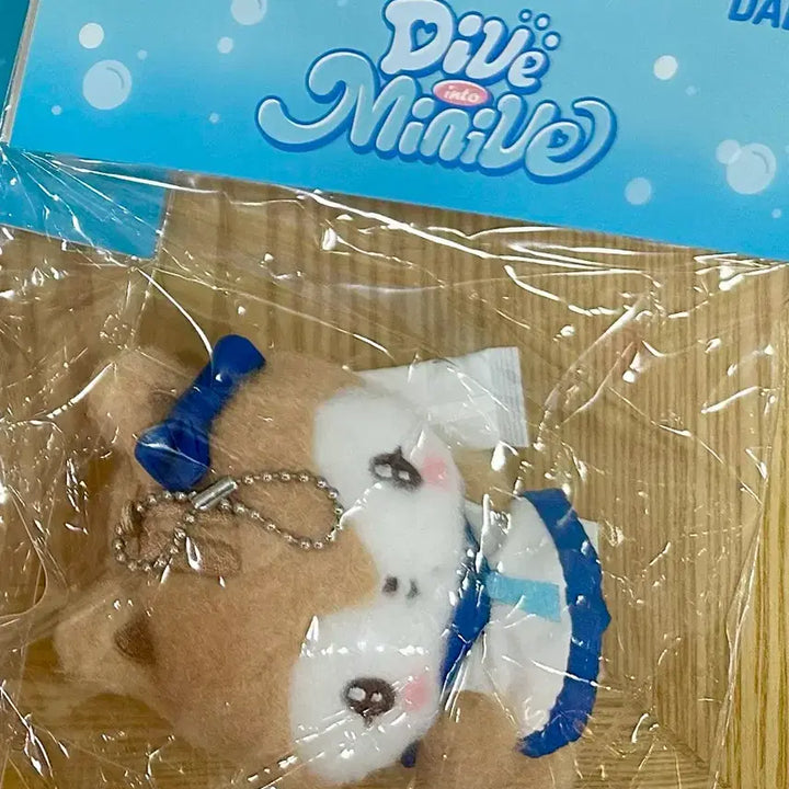 [BUNJANG] IVE MiniBrue Marine Look Plush Keychain (Dal-i) / 아이브 미니브 팝업 마린룩 플러시키링(달이)