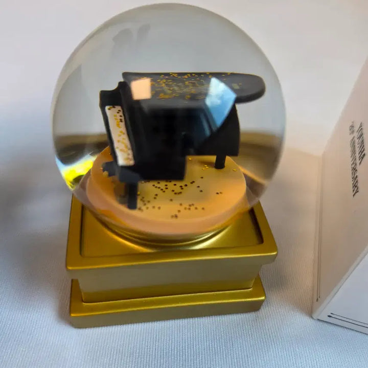[BUNJANG] Younha 20th Anniversary Snow Globe / 윤하 20주년 스노우볼(가격제안가능)