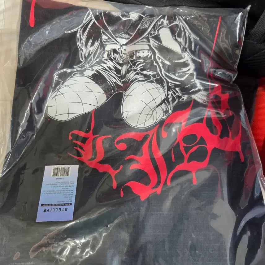 [BUNJANG] Stellive / REZE / Black / T-Shirt / 스텔라이브 리제 반팔티셔츠
