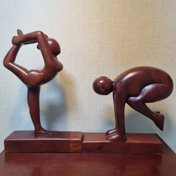 [BUNJANG] Vintage Wooden Sculpture of a Woman Doing Yoga / [빈티지 목공예] 요가 하는 여인 나무조각상