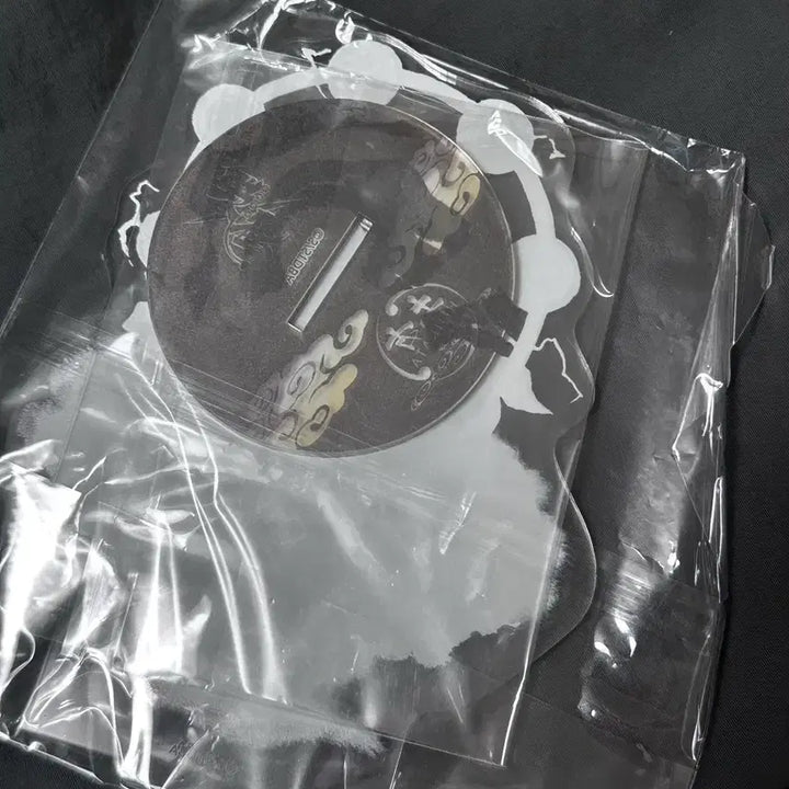 [BUNJANG] Gintama Hijikata Toshiro Raijin Acrylic Stand / 은혼 히지카타 토시로 뇌신 아크릴 스탠드