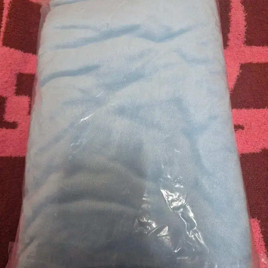 [BUNJANG] PLAVE Concert Blanket (Sealed) / 플레이브 콘서트 담요(미개봉)
